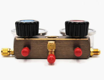 Set manifold cu 4 cai, cu manometre in baie de glicerina, pentru R422B / R407C / R410A / R32