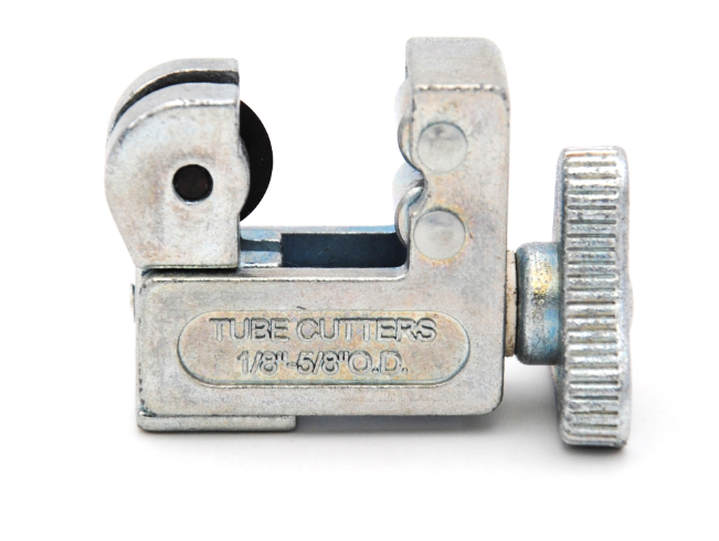 Mini taietor pentru teava Ø 3–22 mm